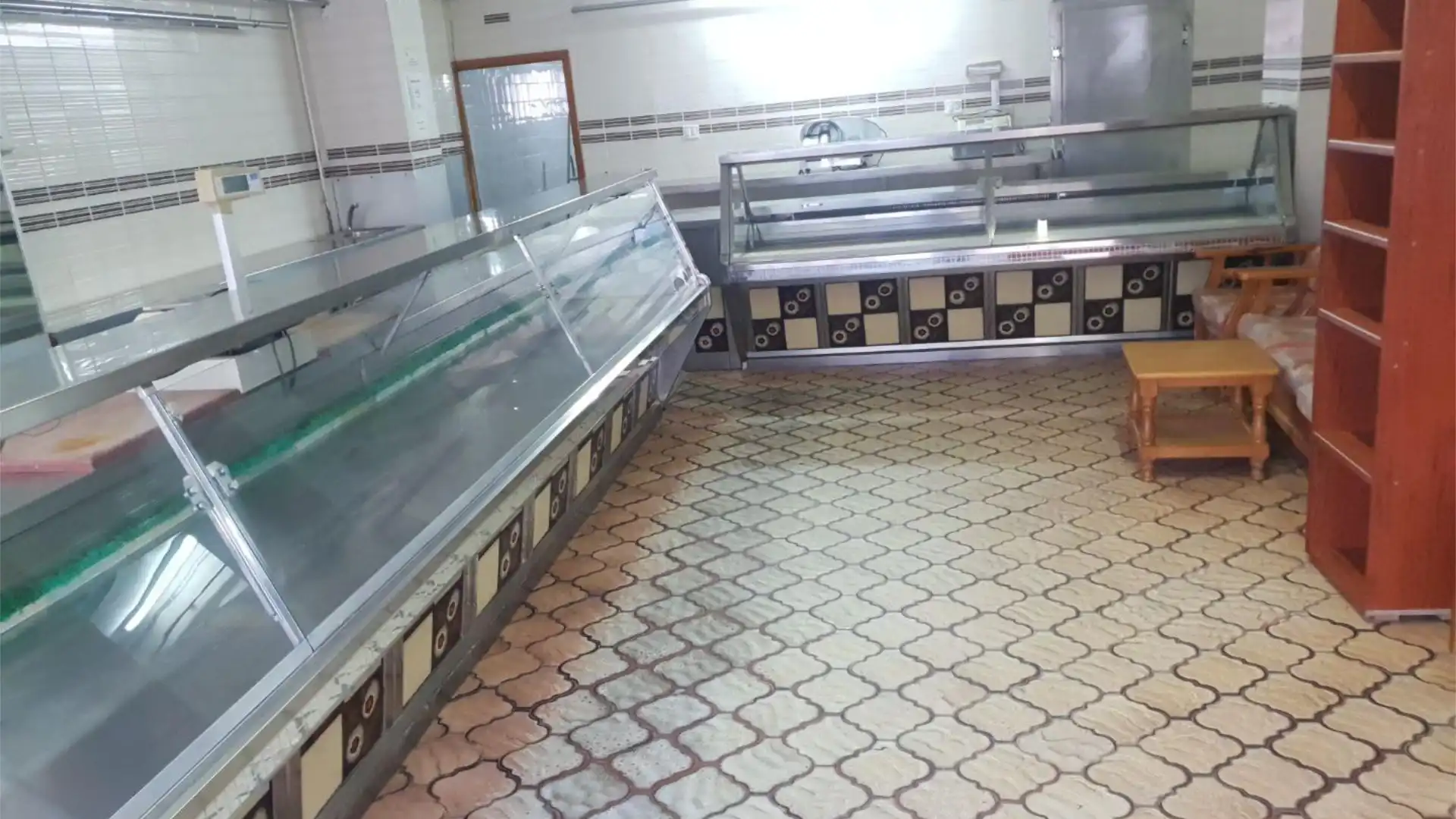 Local en venda en Saldaña amb Calefacció i Moblat