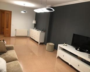 Living room of Flat to rent in Vila-real  with Air Conditioner, Heating and Furnished