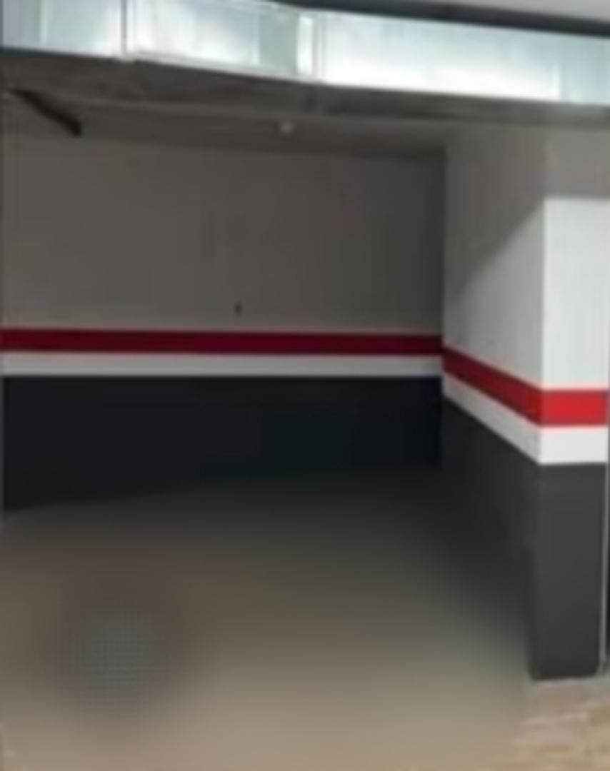 Parking of Garage to rent in Soria Capital 