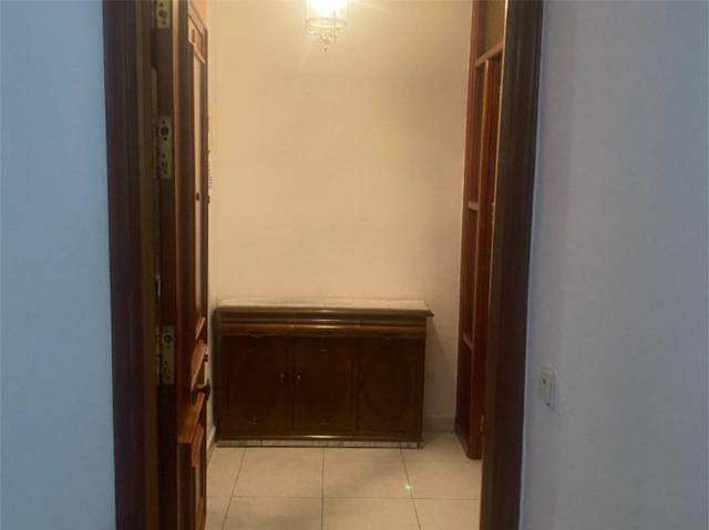 Piso en Venta en Avenida de Palomares, 6 en Barrio Alto
