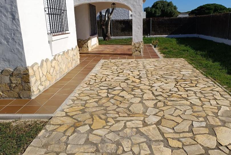 Photo 1 of House or chalet to rent in Carretera Caños de Meca, 51, Los Caños de Meca, Cádiz