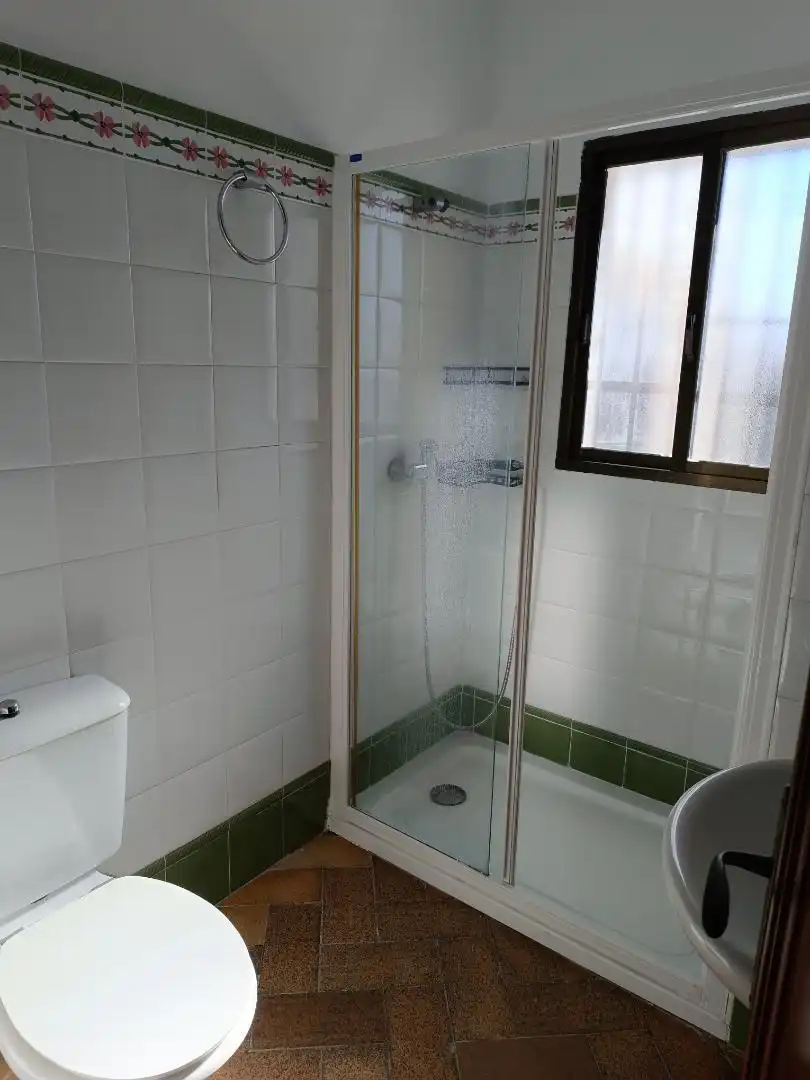 Bany de Casa o xalet de lloguer en Barbate amb Jardí privat, Moblat i Forn