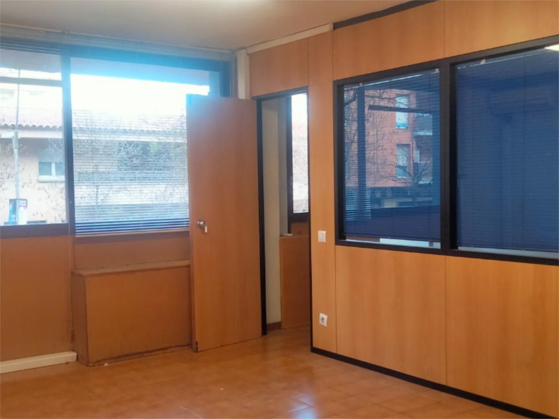 Office for sale in Girona Capital