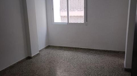 Foto 2 de Pis en venda a Avenida de Cervantes, 21, Bola de Oro,  Granada Capital