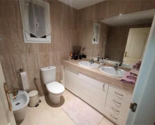 Bathroom of Apartment for sale in Marbella  with Terrace and Swimming Pool