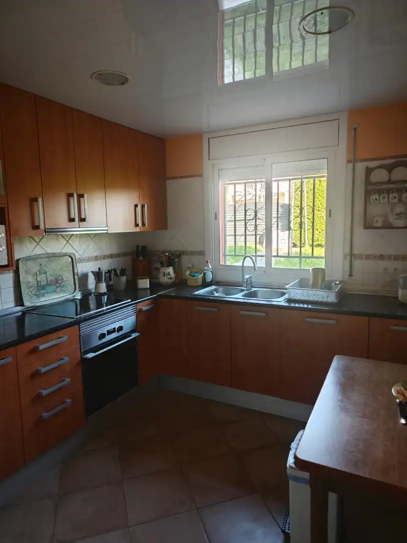 Casa o xalet en venda a Carrer Sant Domènec, 8, Santa Oliva Cuina de Casa o xalet en venda en Santa Oliva