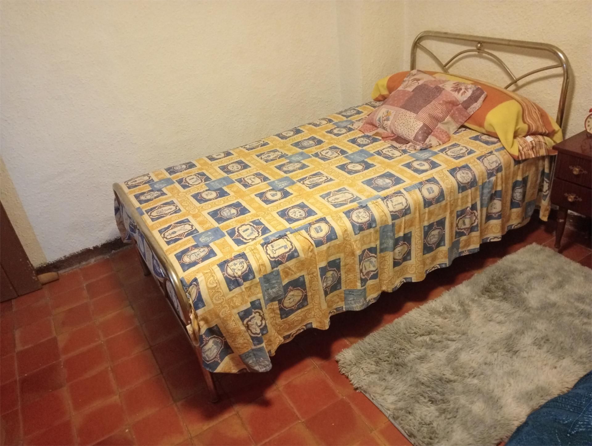 Dormitori de Finca rústica per a compartir en Paracuellos de la Ribera amb Aire condicionat, Calefacció i Traster