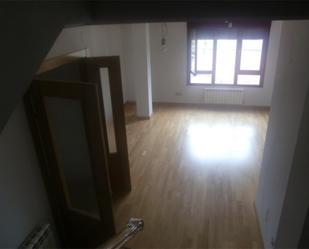 Duplex to rent in Avenida de Oviedo, 8, Villaquilambre