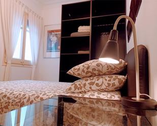 Bedroom of Flat to share in  Barcelona Capital