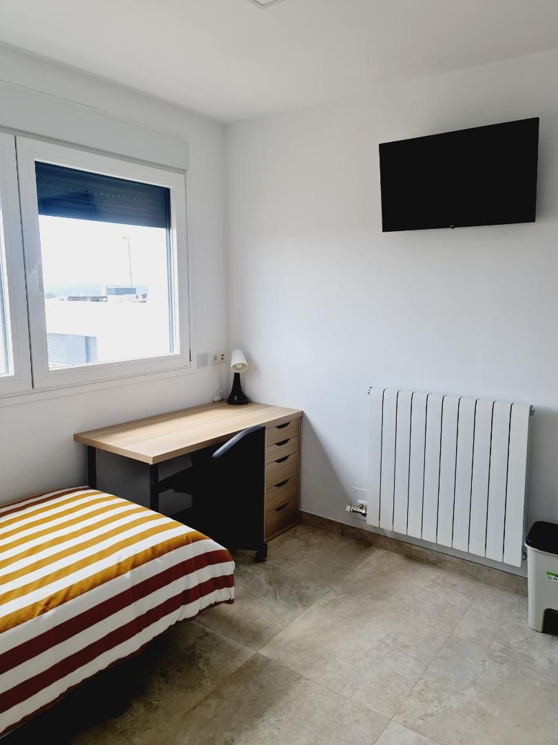Study to rent in Urbanizacion Monte de la Villa M-20, 12, El Bosque