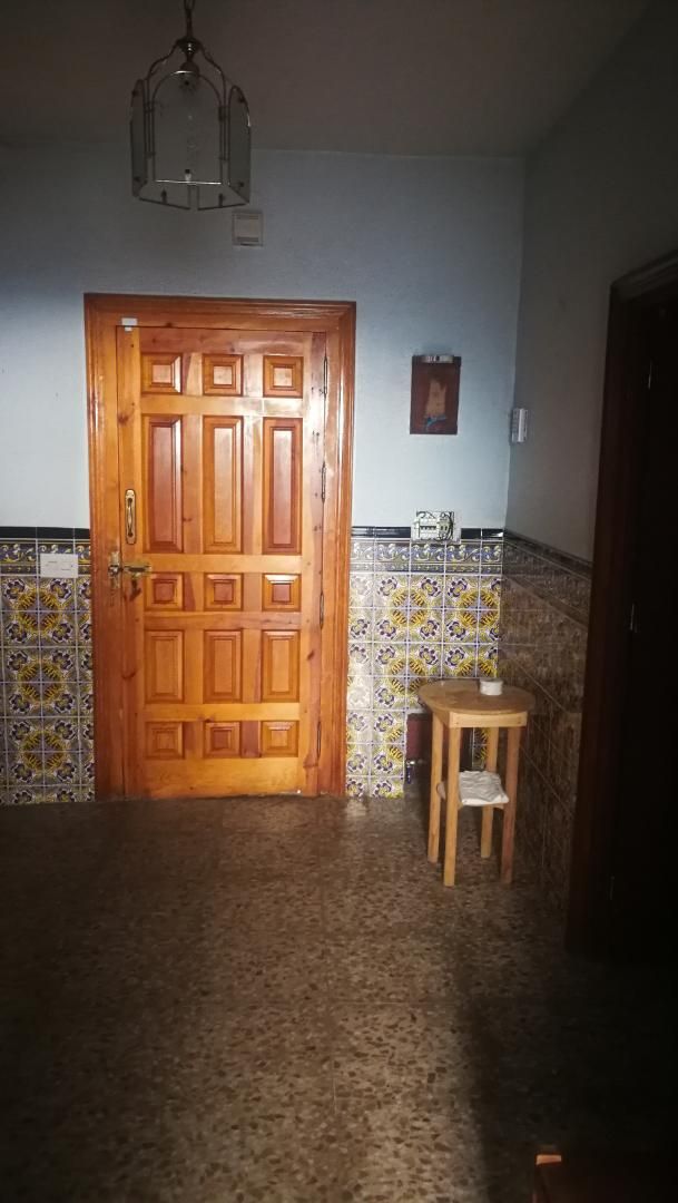Single-family semi-detached for sale in La Puebla de Montalbán