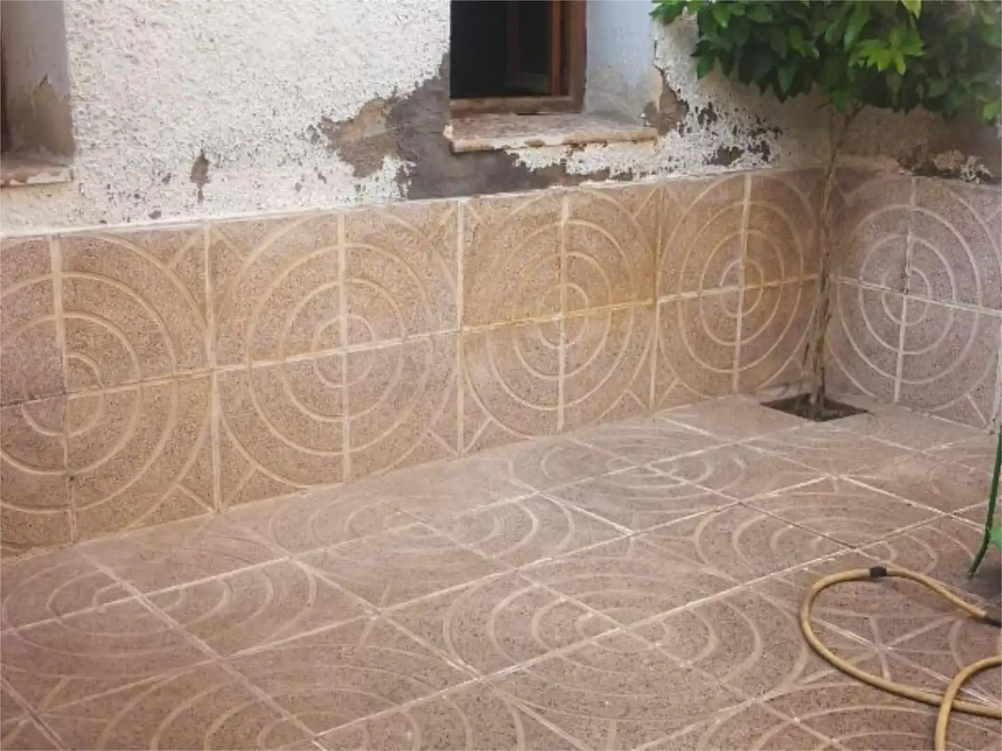 Casa adosada en venda a Callejón Caño Grande, 22, La Puebla de Montalbán Jardí de Casa adosada en venda en La Puebla de Montalbán