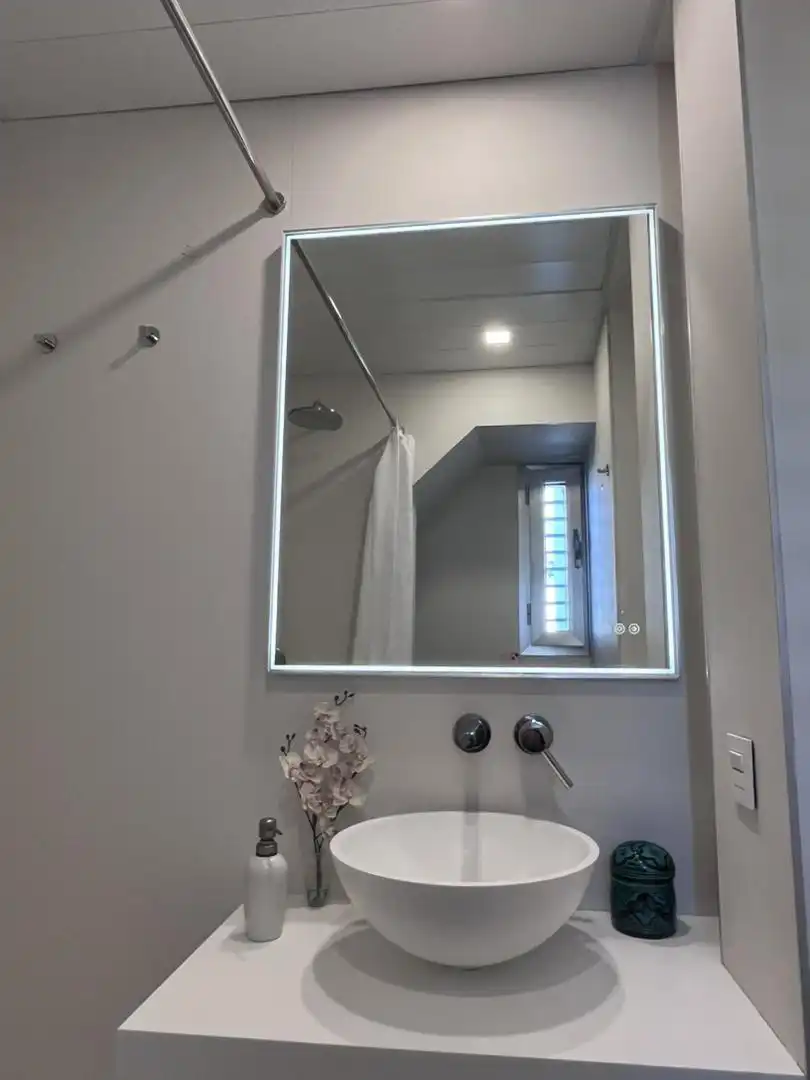 Bathroom of Detached homes for share in Sevilla  with Air Conditioner, Heating and Private garden