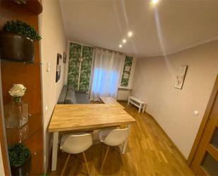 Sala d'estar de Pis en venda en León Capital  amb Balcó