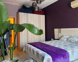 Dormitori de Apartament en venda en Alicante / Alacant amb Aire condicionat, Parquet i Moblat