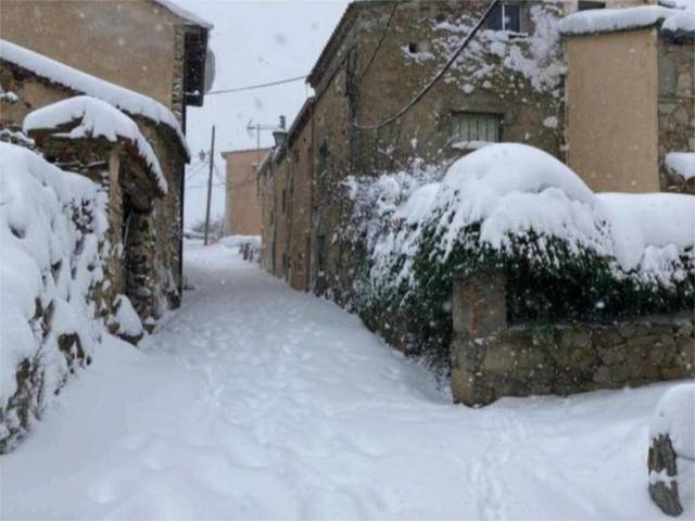Piso en Venta en Calle del Torrontero, 12 en Cervera de Buitrago