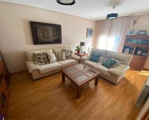 Living room of Single-family semi-detached for sale in Santa Marta de Tormes  with Terrace and Swimming Pool