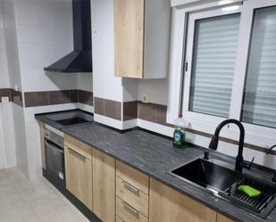 Kitchen of Flat to rent in Trujillo  with Storage room, Furnished and Oven