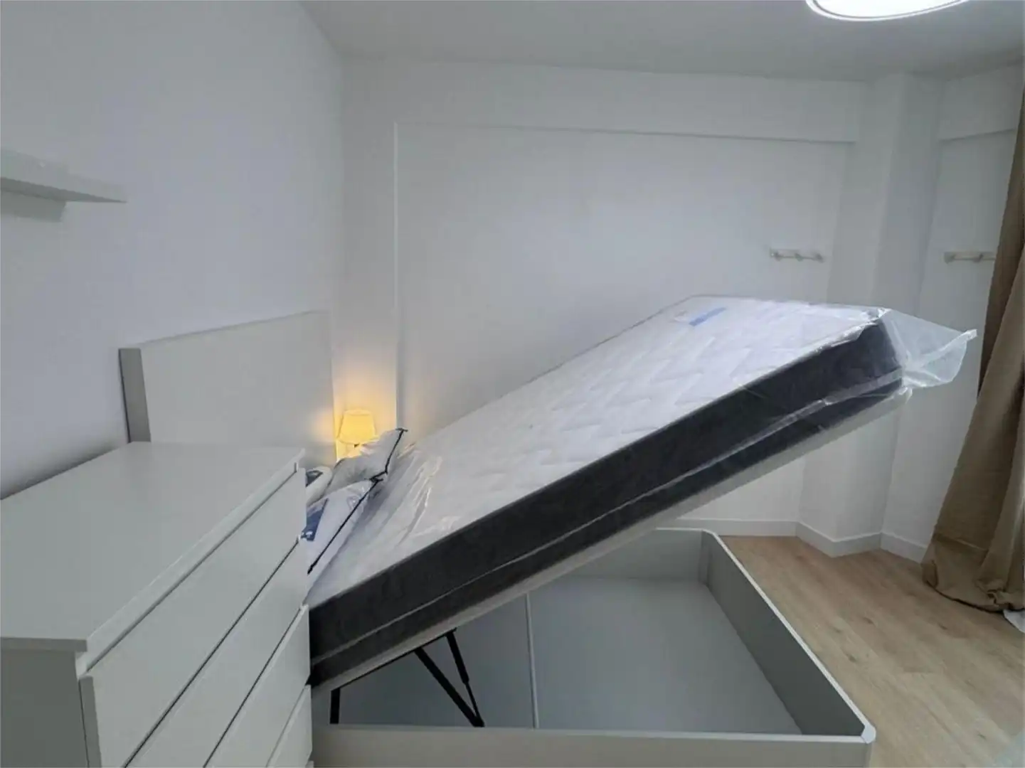 Habitación en Calle de Cosme Blasco, 5, Universidad San Francisco Habitación en Calle de Cosme Blasco, 5, Universidad San Francisco