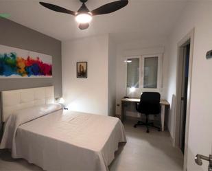 Bedroom of Flat to share in  Granada Capital  with Air Conditioner, Heating and Furnished