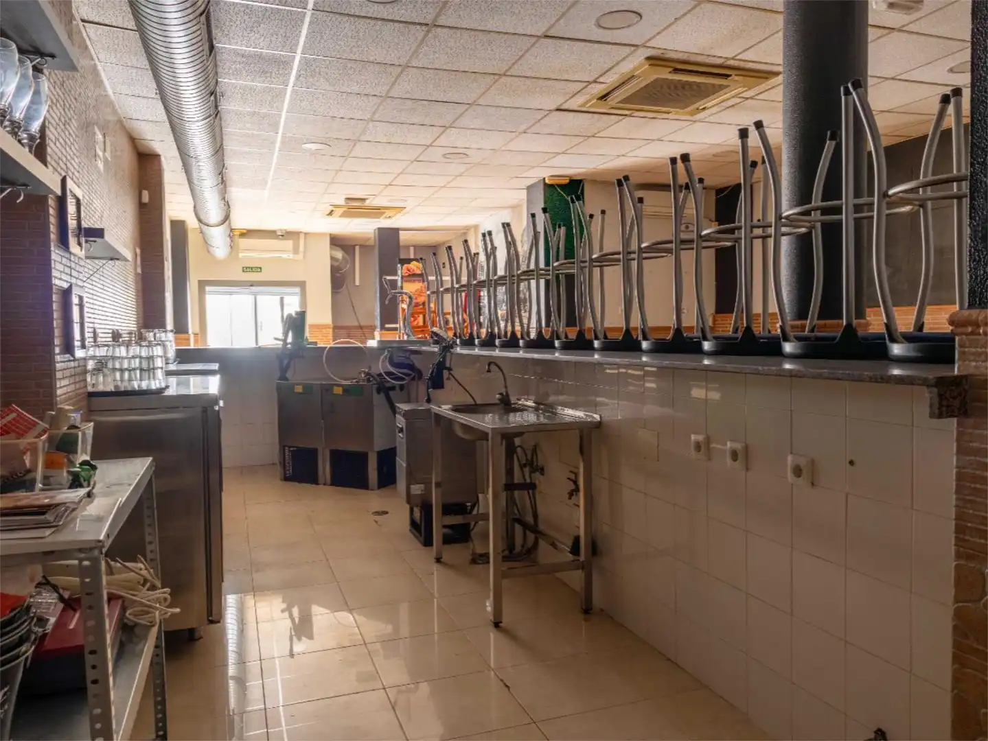 Commercial properties for rent in Calle Calvario, 19, El Chorrillo - El Molino Kitchen of Commercial properties for rent in Rota with Air Conditioner and Furnished
