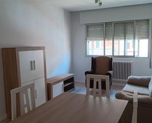 Bedroom of Flat to rent in Segovia Capital  with Heating, Terrace and Furnished