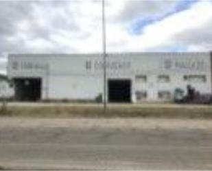 Exterior view of Industrial buildings to rent in Sollana