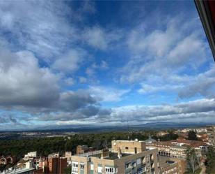 Exterior view of Flat to rent in  Madrid Capital  with Heating, Private garden and Terrace