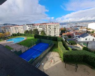 Swimming pool of Flat to rent in Vigo   with Heating, Private garden and Parquet flooring