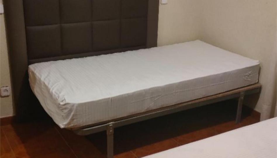 Photo 1 of Flat to share in Calle de Carmen Montoya, 10, Almenara -Ventilla, Madrid