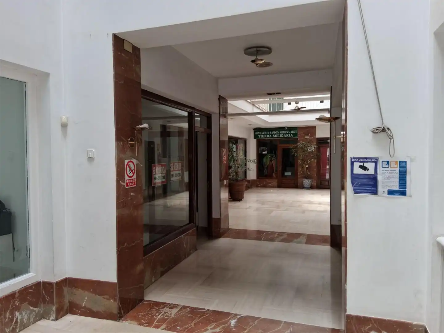 Commercial properties for rent in Osuna