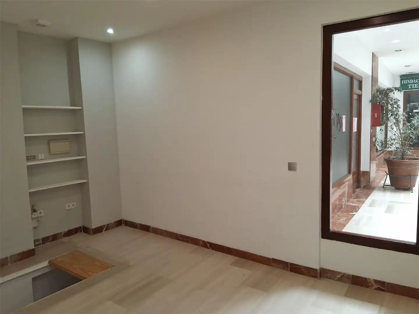Commercial properties for rent in Osuna