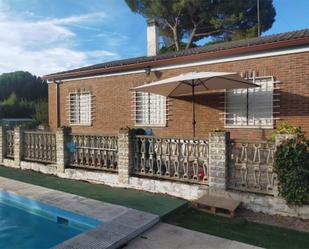 Jardí de Casa o xalet en venda en Villanueva de Duero amb Terrassa i Piscina