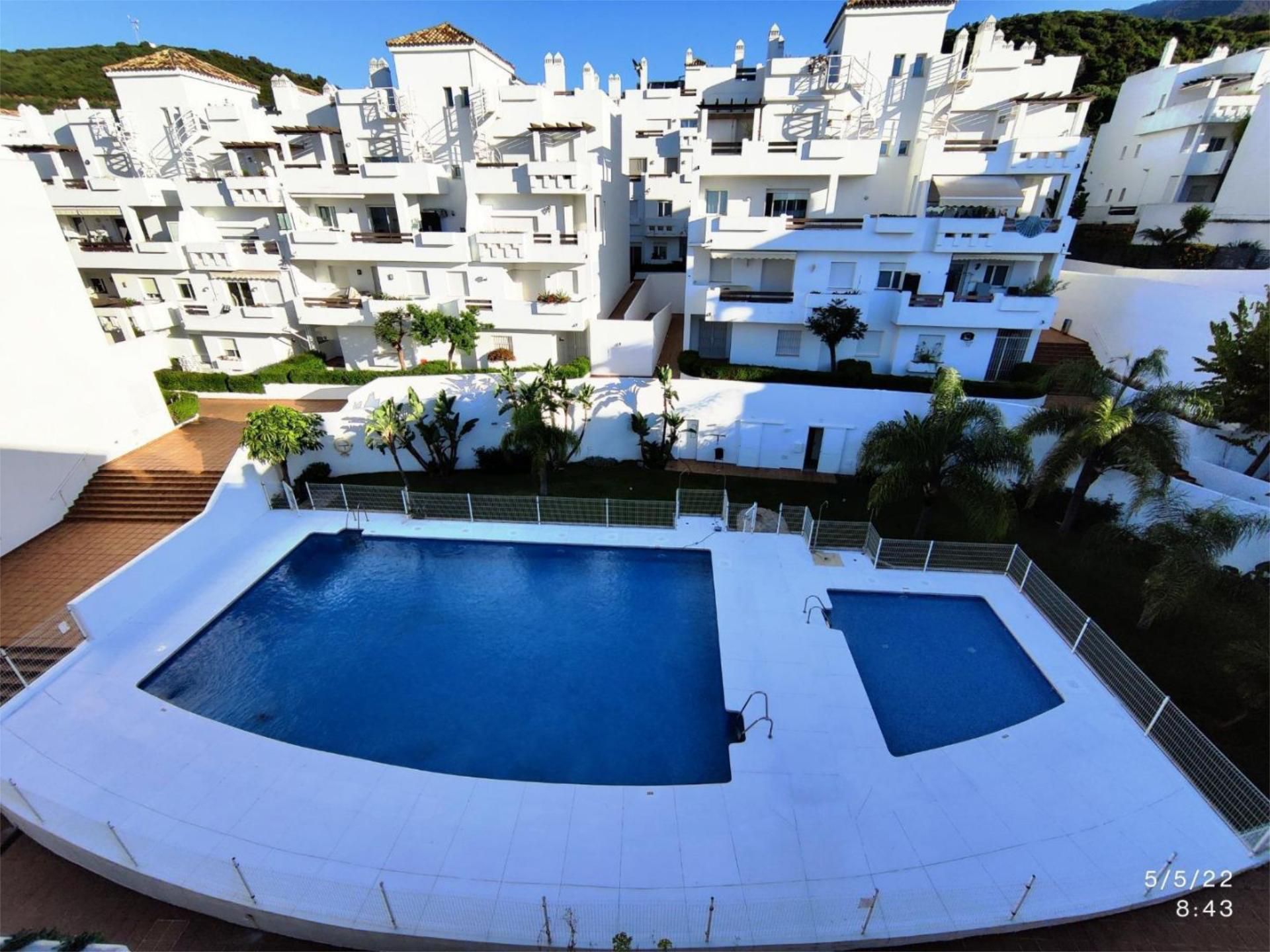 Piscina de Àtic en venda en Estepona amb Aire condicionat, Terrassa i Piscina