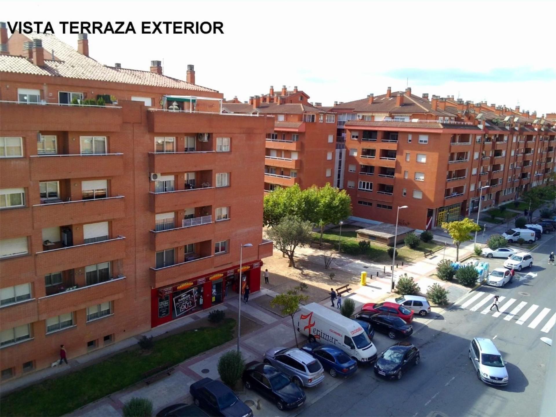 Exterior view of Flat for sale in  Huesca Capital  with Heating, Parquet flooring and Storage room