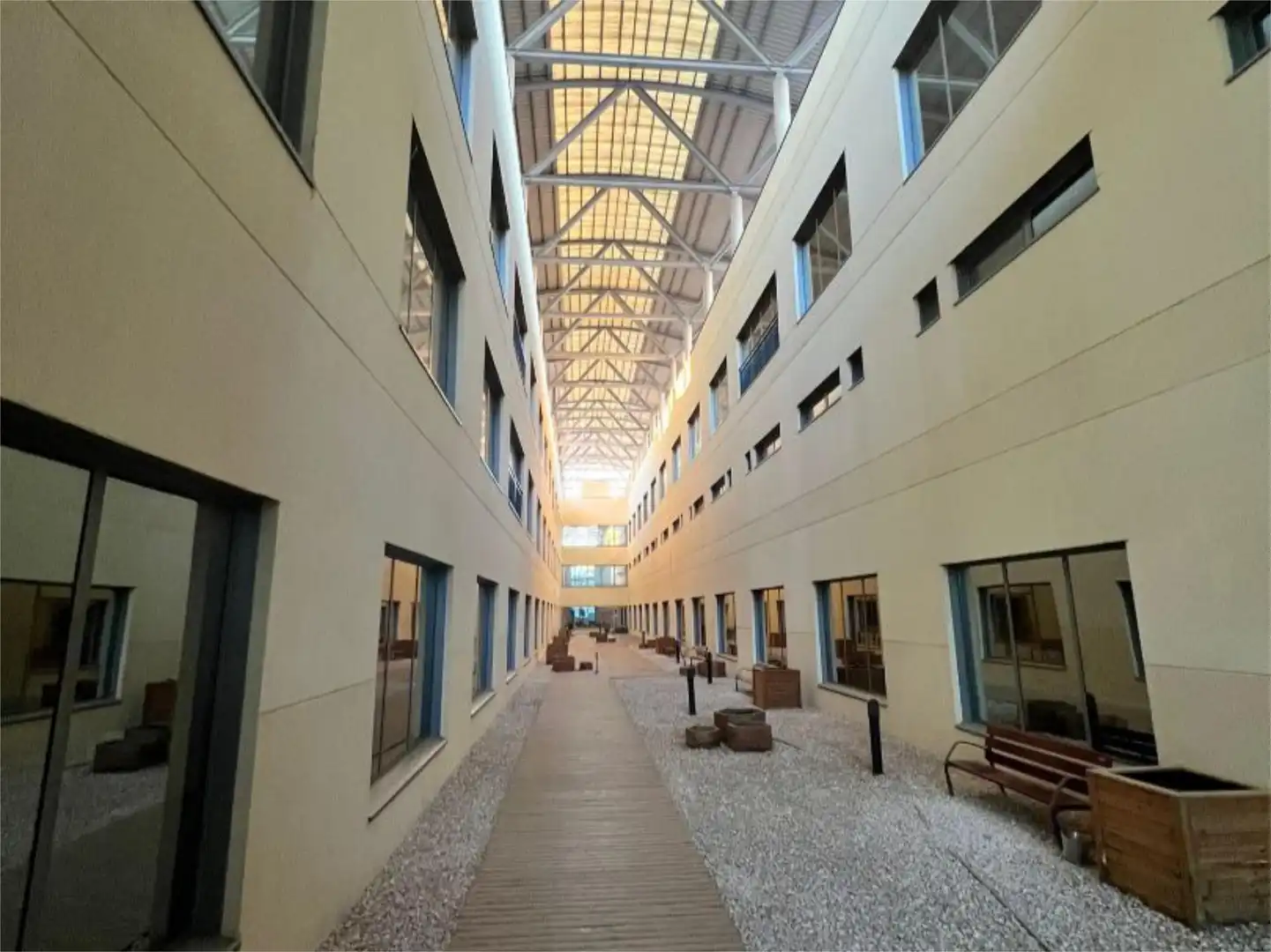 Büro zur Miete in Calle de la Calera, 3, Zona Industrial Büro zur Miete in Tres Cantos