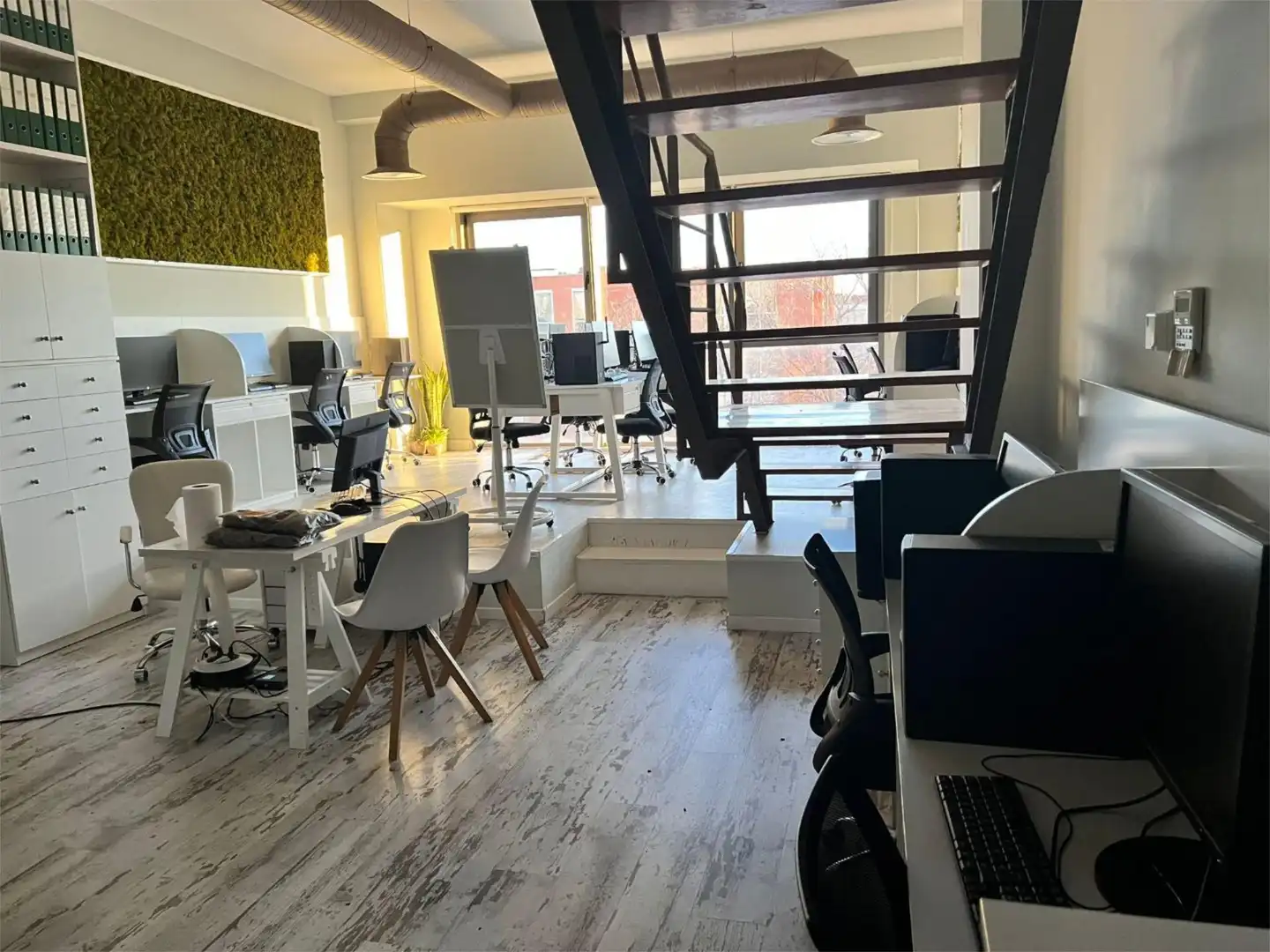 Büro zur Miete in Calle de la Calera, 3, Zona Industrial Büro zur Miete in Tres Cantos