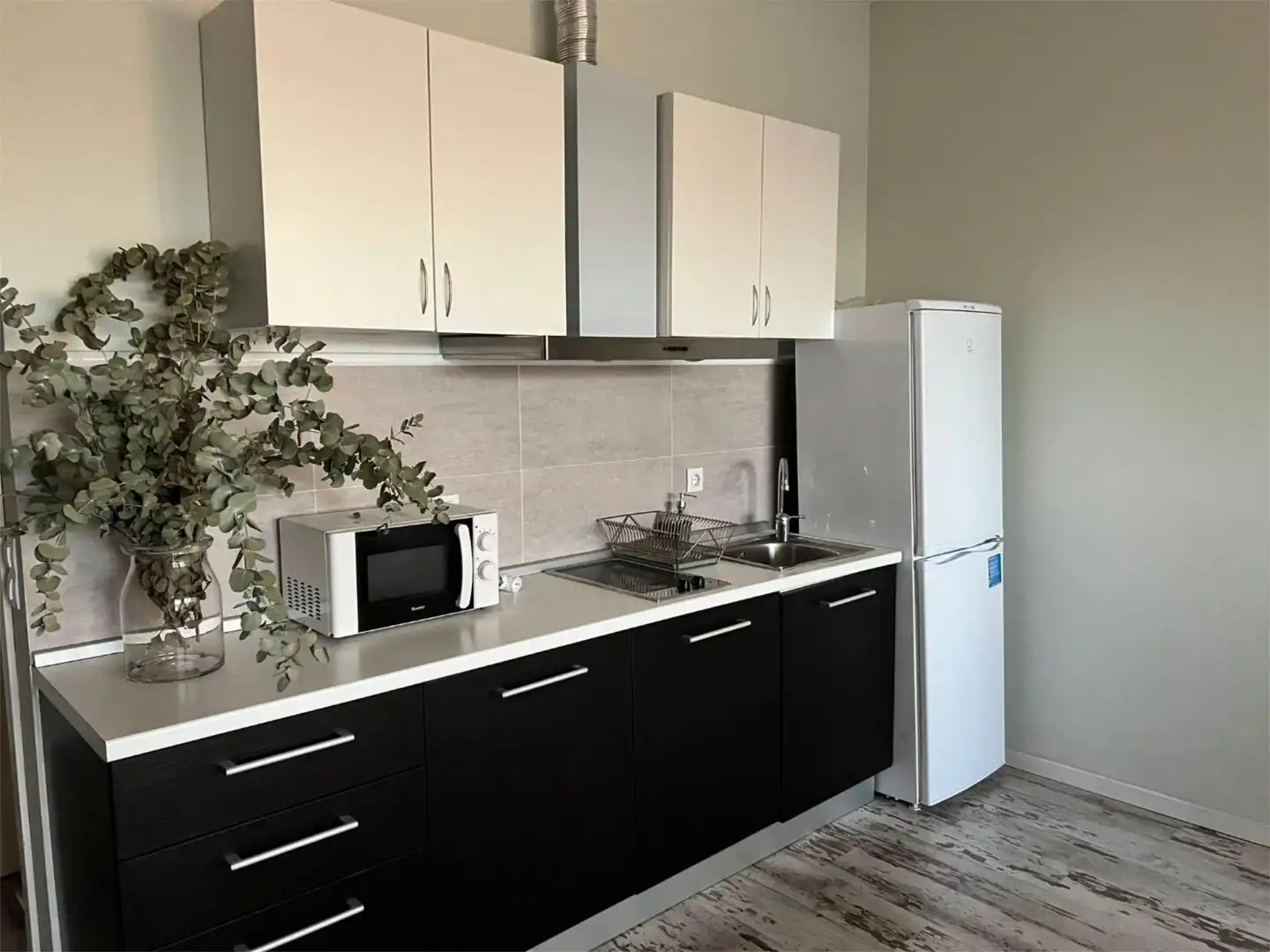 Büro zur Miete in Calle de la Calera, 3, Zona Industrial Küche von Büro zur Miete in Tres Cantos