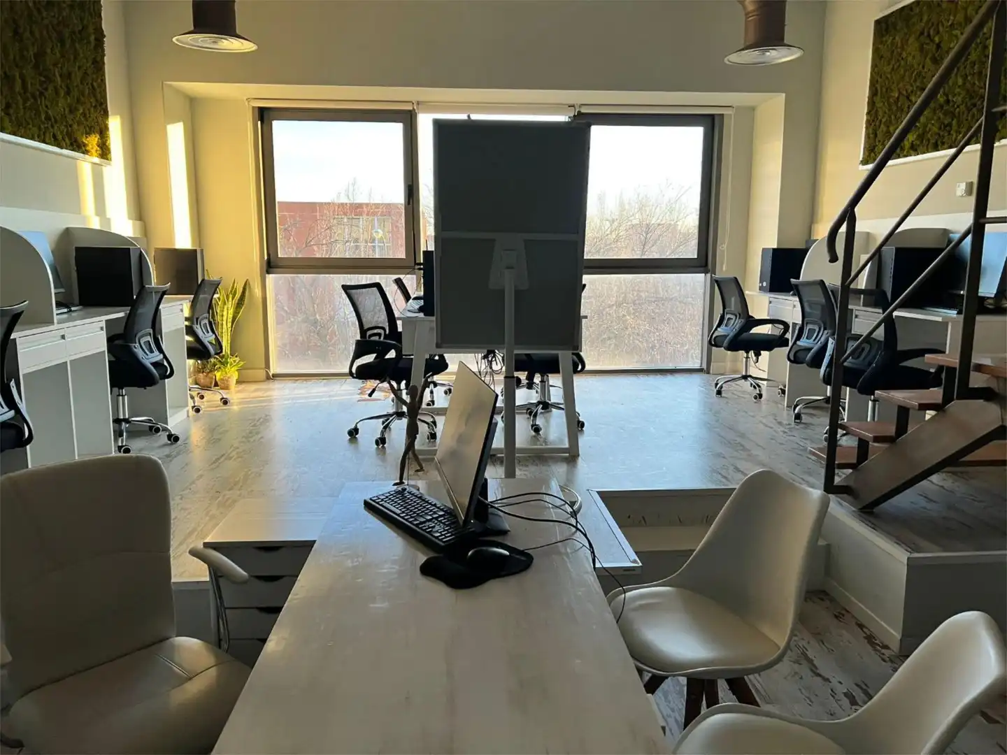 Büro zur Miete in Calle de la Calera, 3, Zona Industrial Büro zur Miete in Tres Cantos