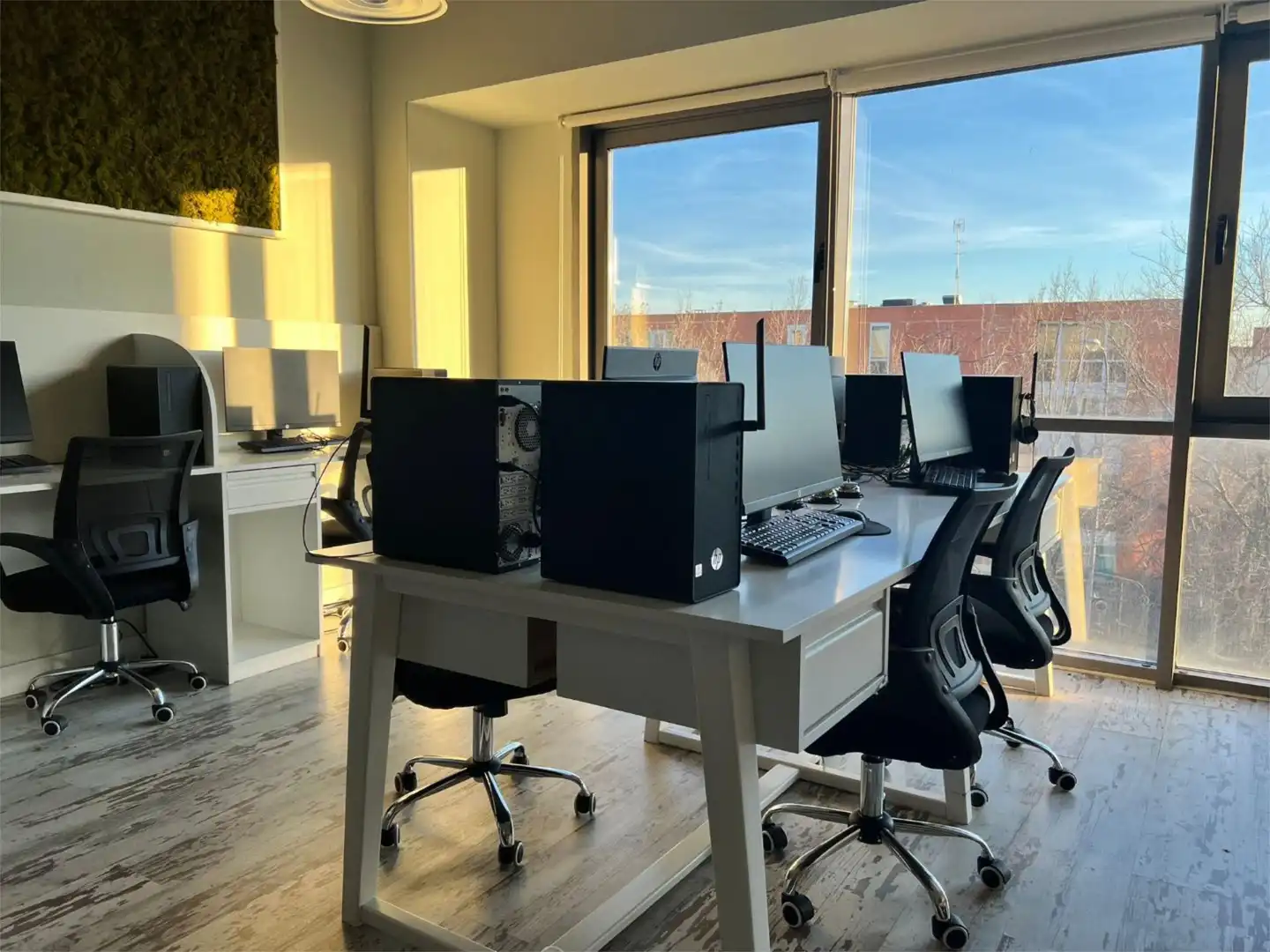Büro zur Miete in Calle de la Calera, 3, Zona Industrial Büro zur Miete in Tres Cantos
