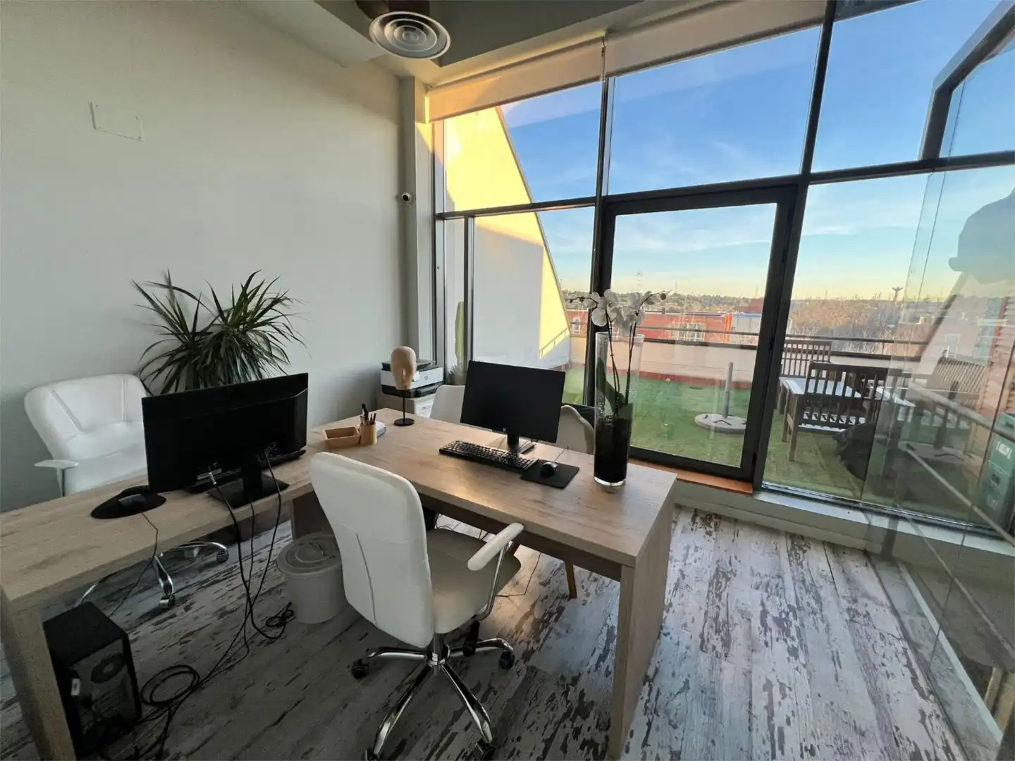 Büro zur Miete in Calle de la Calera, 3, Zona Industrial Büro zur Miete in Tres Cantos
