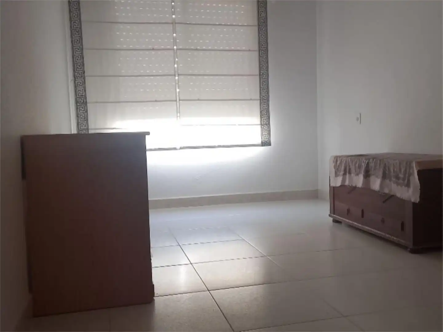 Flat for sale in Avinguda d'Alcoi, 76, Campello pueblo Bedroom of Flat for sale in El Campello with Air Conditioner and Balcony