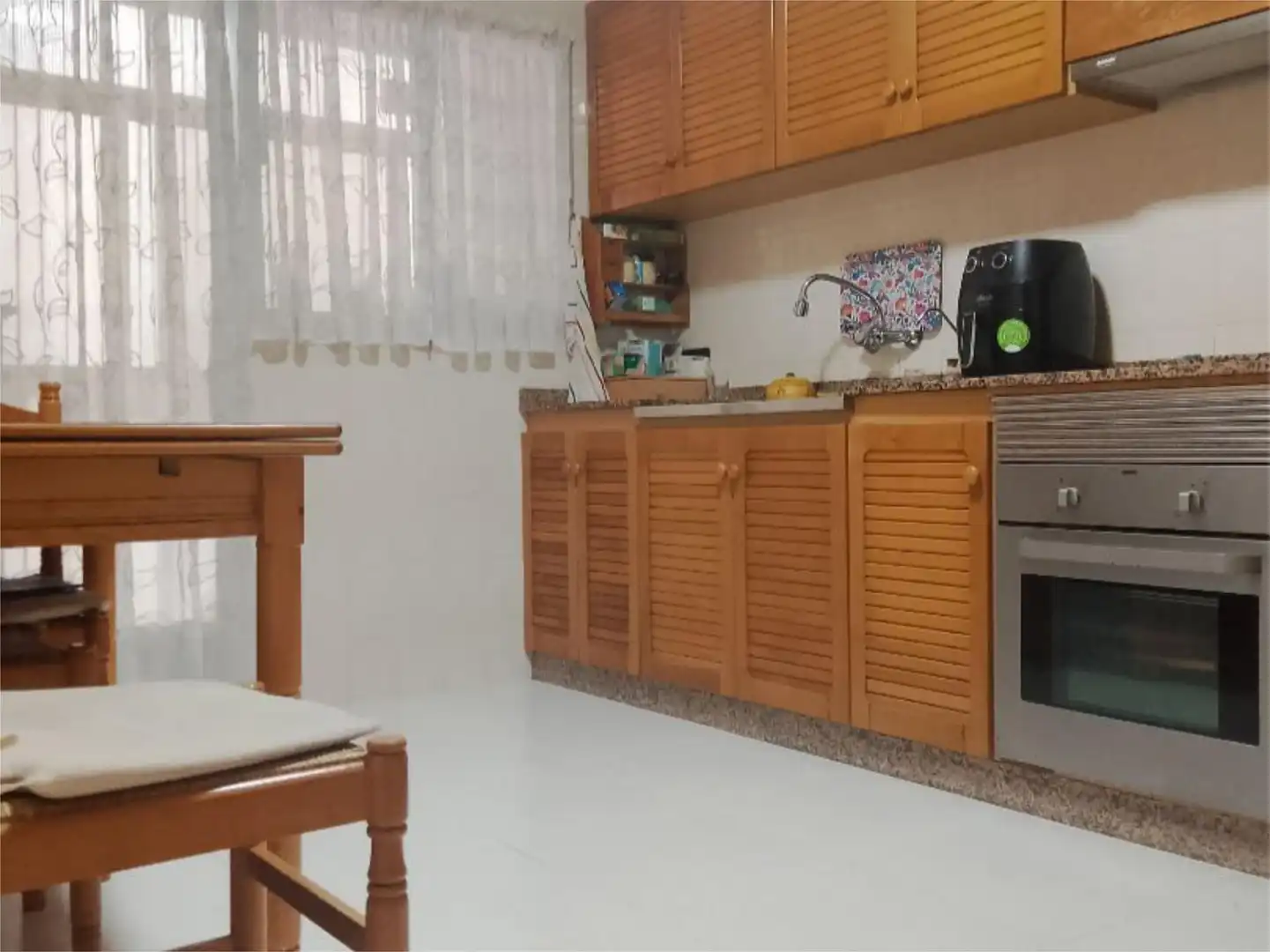 Flat for sale in Avinguda d'Alcoi, 76, Campello pueblo Kitchen of Flat for sale in El Campello with Air Conditioner and Balcony