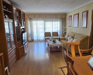 Living room of Flat for sale in Móstoles  with Heating, Terrace and Furnished