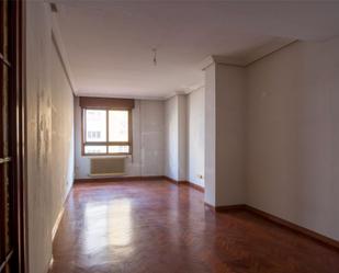 Living room of Flat for sale in Oviedo   with Terrace