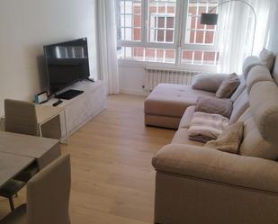 Living room of Flat for sale in Hernani  with Heating, Furnished and Oven