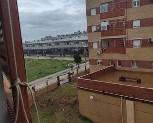 Vista exterior de Pis en venda en  Toledo Capital amb Terrassa