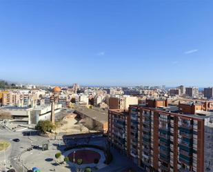 Exterior view of Flat to share in Badalona  with Furnished and Balcony