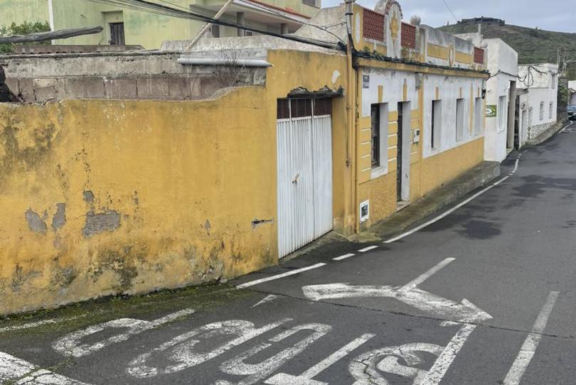 Pis en venda a Calle Alcalde Francisco Velazquez, 1a, El Tanque, Santa Cruz de Tenerife - imatge 1 Foto 1 de Pis en venda a Calle Alcalde Francisco Velazquez, 1a, El Tanque, Santa Cruz de Tenerife