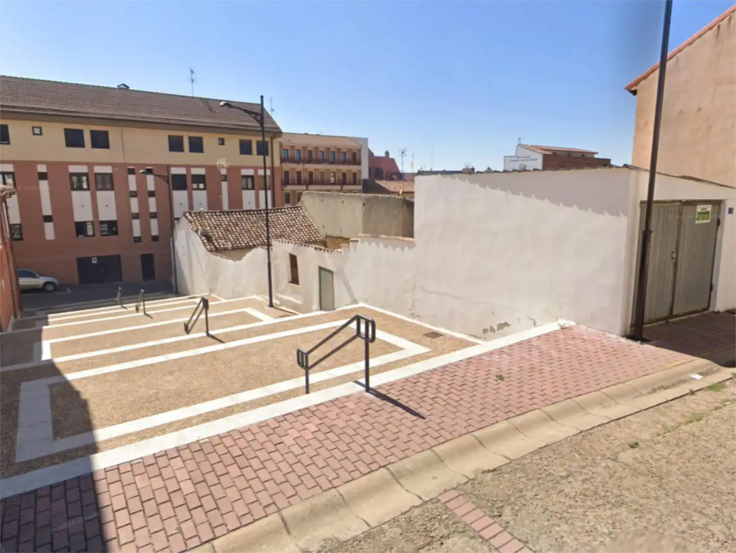 Planta baixa en venda a Calle San Juan de Sahagún, 19, Sahagún Vista exterior de Planta baixa en venda en Sahagún